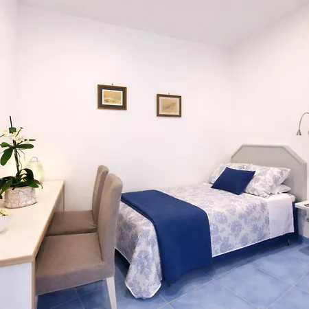 Cafiero Azure Flat Lägenhet *