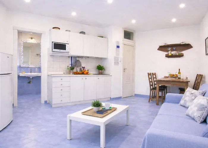 Cafiero Azure Flat Sorrento