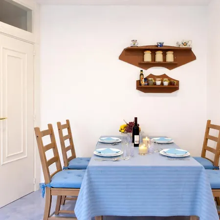 Cafiero Azure Flat * Sorrento