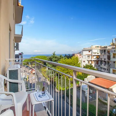 Cafiero Azure Flat Сорренто