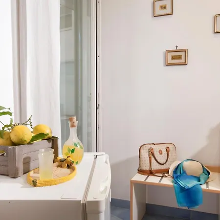 Cafiero Azure Flat Апартаменти