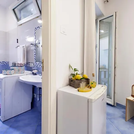 Cafiero Azure Flat Апартаменти *