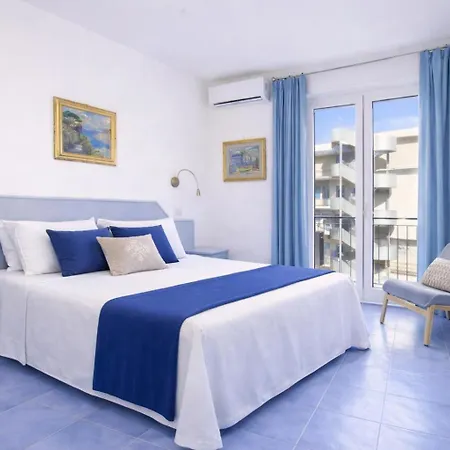 Apartamento Cafiero Azure Flat *