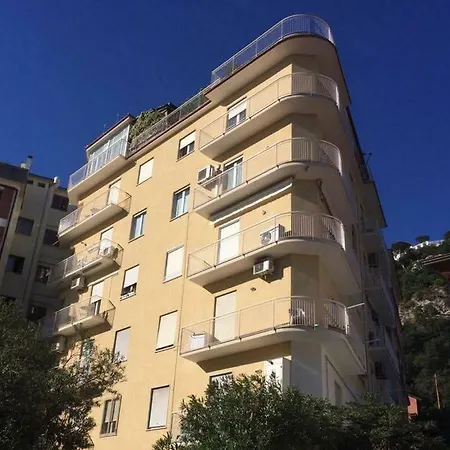 Апартаменти Cafiero Azure Flat *